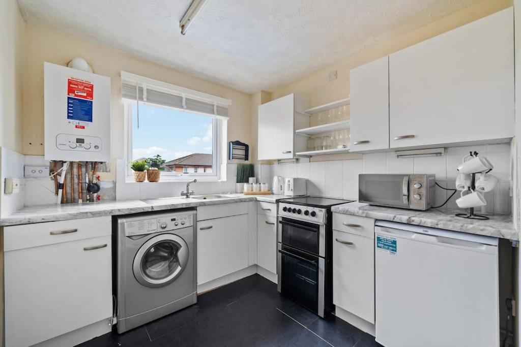 Cozy Apartment In Greater London - 1Br,1 Bath エクステリア 写真